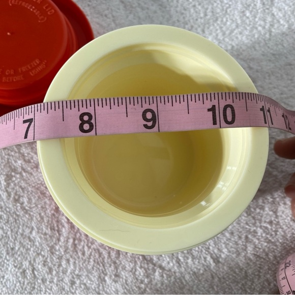 Vintage Aladdin Cream Orange Small Travel Thermos - Picture 3 of 14